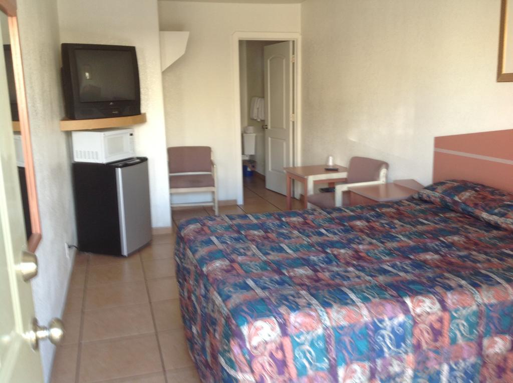 Redwood Motel Chandler Zimmer foto