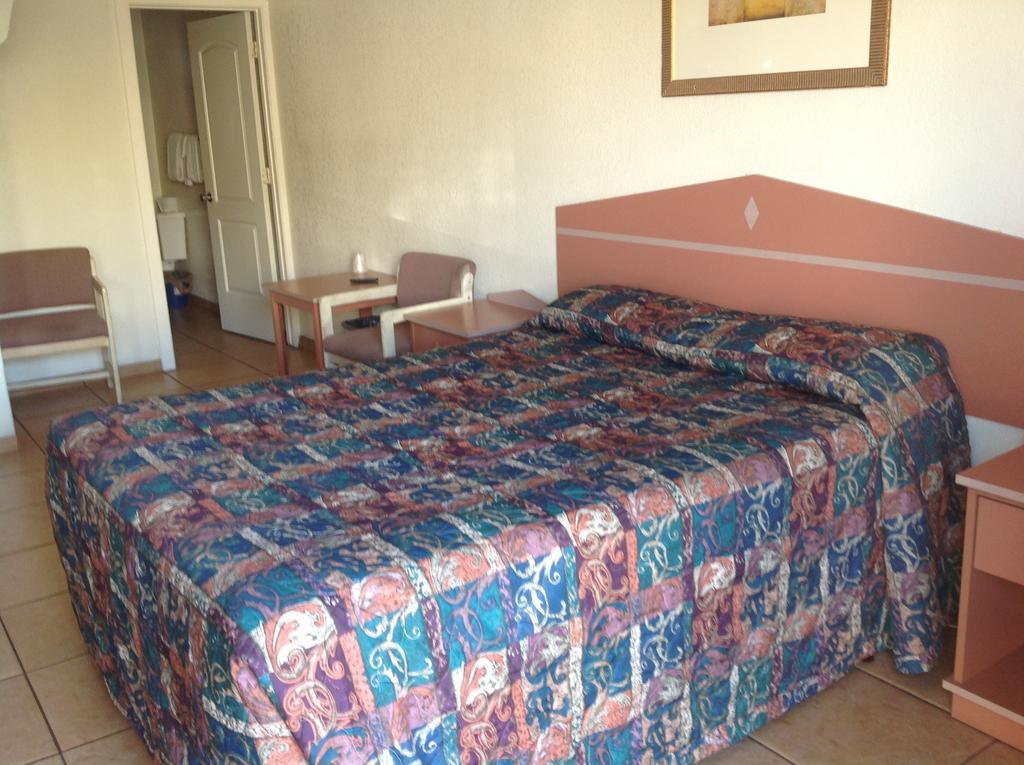 Redwood Motel Chandler Zimmer foto