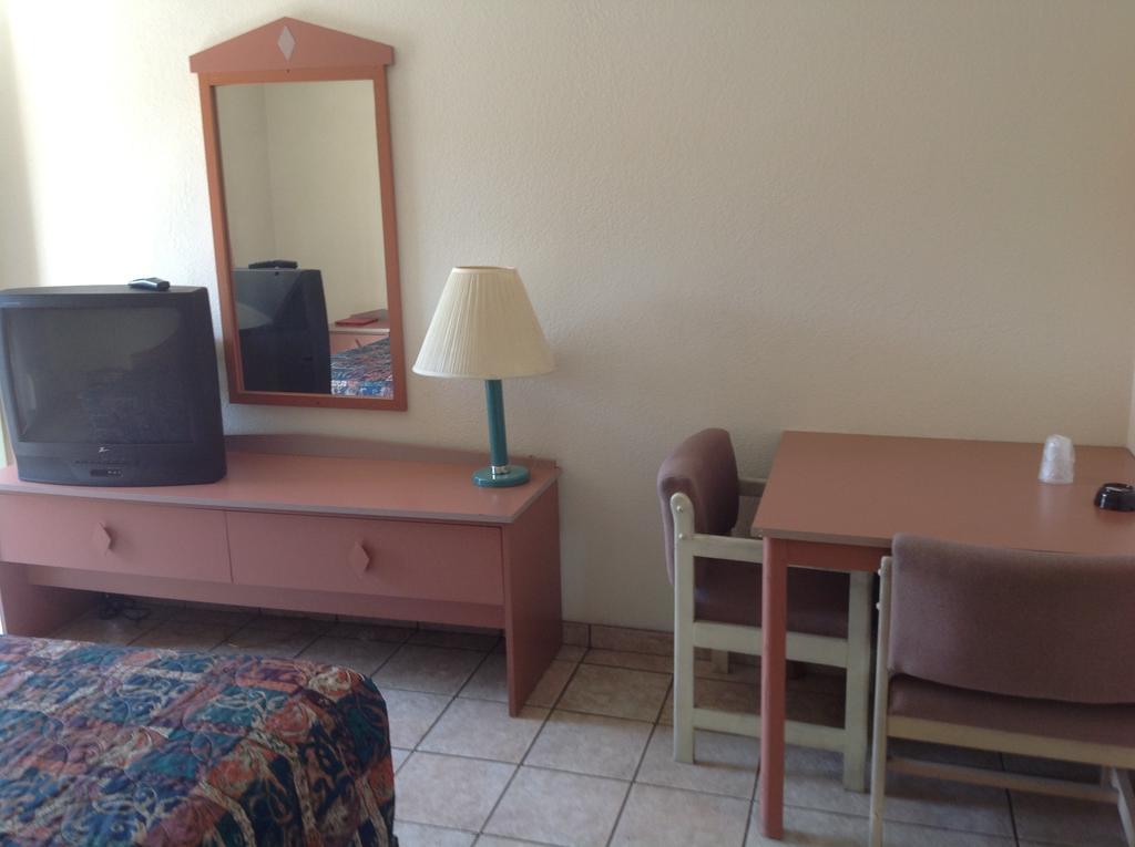 Redwood Motel Chandler Zimmer foto